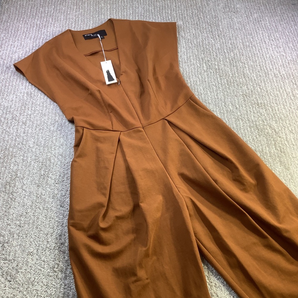 Meg Collection Chloe Jumpsuit Rust Brown V Neck Wide Leg Cap Sleeve Size S NWT